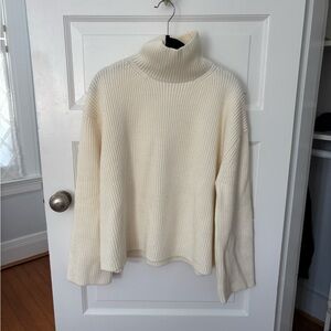 Pomander Place Ivory Rib Turtleneck Sweater Women’s Large